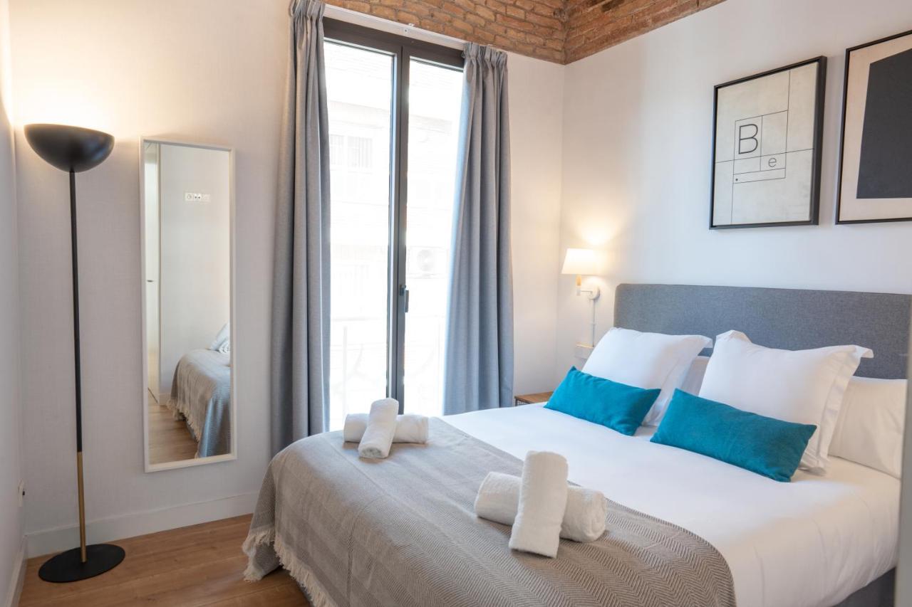 Feelathome Stadium Apartments L'Hospitalet de Llobregat Extérieur photo